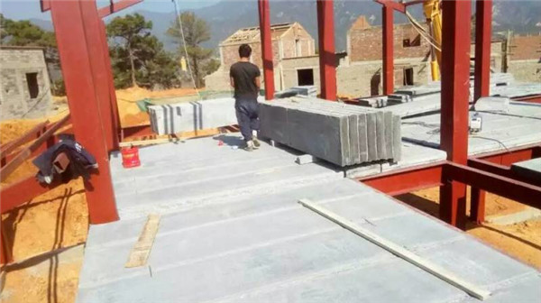 輕質混凝土實心保溫樓層板