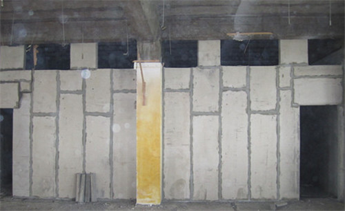 混凝土保溫內外墻板安裝